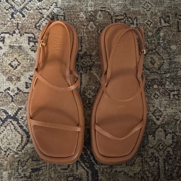 ZARA Flat Platform Strappy Leather Sandals Camel Sz 40/9.5 Chic Minimalist 90s - Picture 4 of 14
